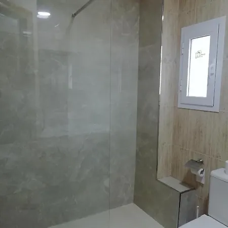 Hotel Bayo Lirola Balisa 2*