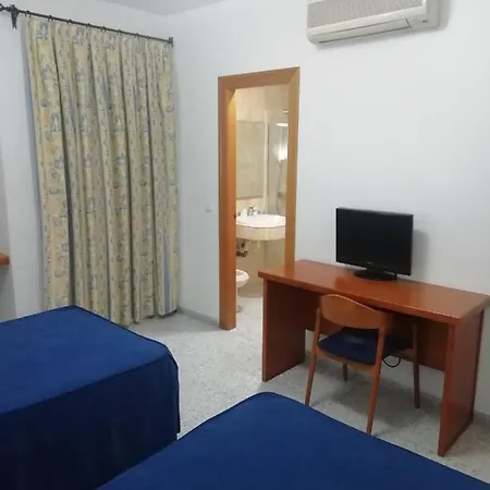 Bayo Lirola Balisa Hotel 2*